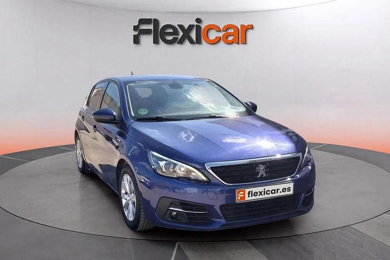 Azul Usado 2020 Peugeot 308 Allure Familiar | 9990 € (Precio justo) - Imagen 1/4
