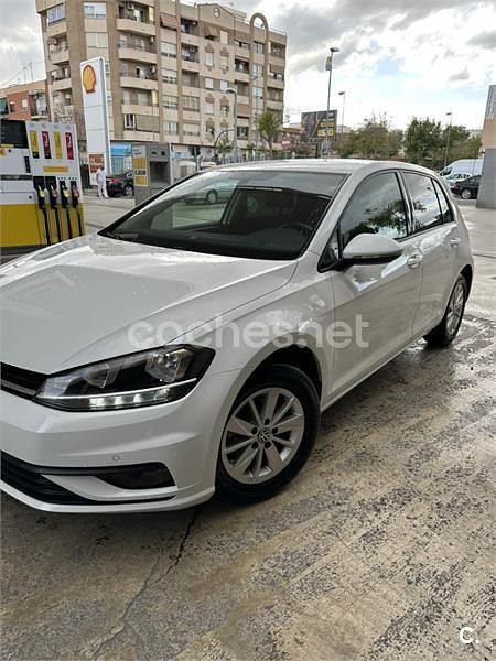 Usado VW Golf VII Edition 115 CV (84 kW) 2018 Blanco Familiar