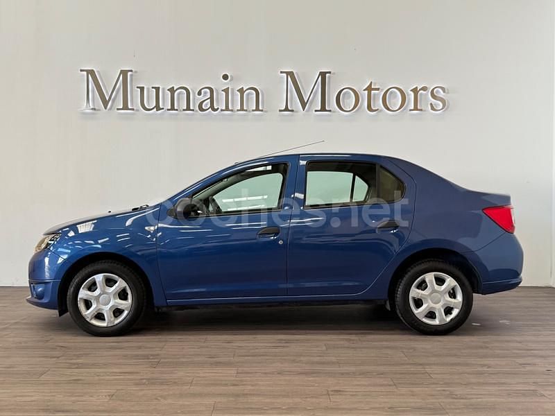 Usado Dacia Logan Ambiance 75 CV (55 kW) 2014 Azul Berlina