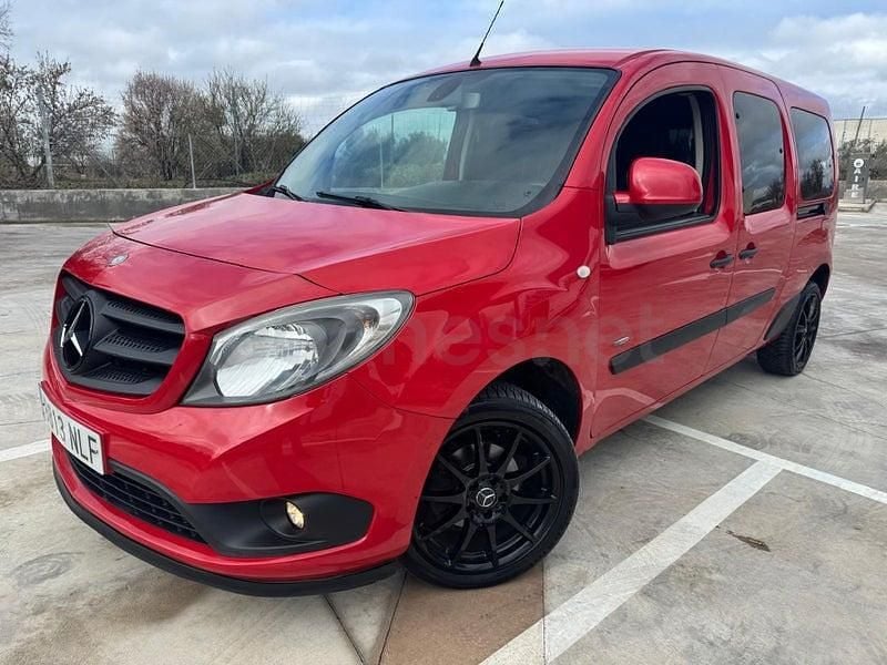 Usado Mercedes Citan 111 110 CV (80 kW) 2016 Granate Familiar