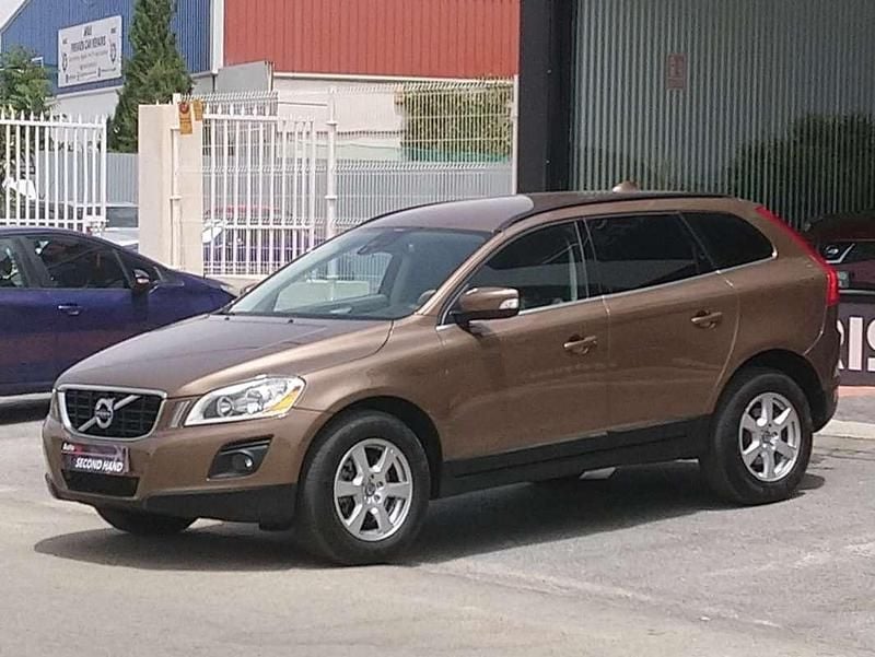 Usado Volvo XC60 Summum 163 CV (119 kW) 2009 Marrón SUV
