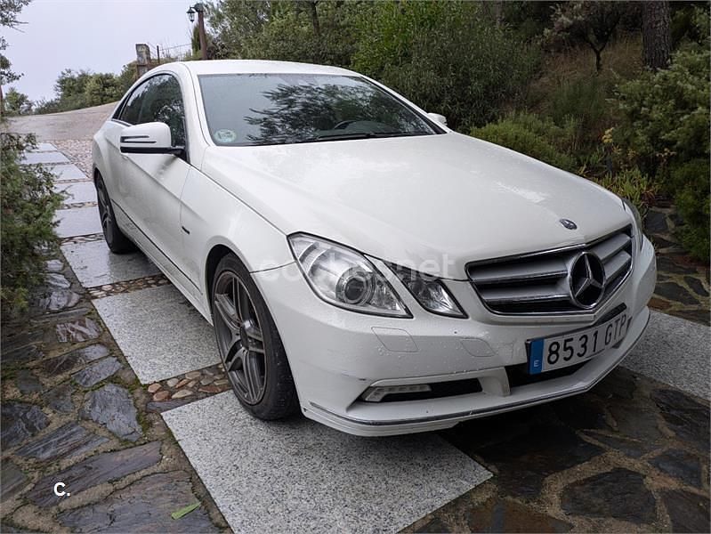 Usado Mercedes E250 Elegance 204 CV (150 kW) 2010 Blanco Coupe
