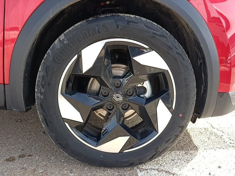 Usado Renault Captur Techno 90 CV (66 kW) 2025 Rojo SUV