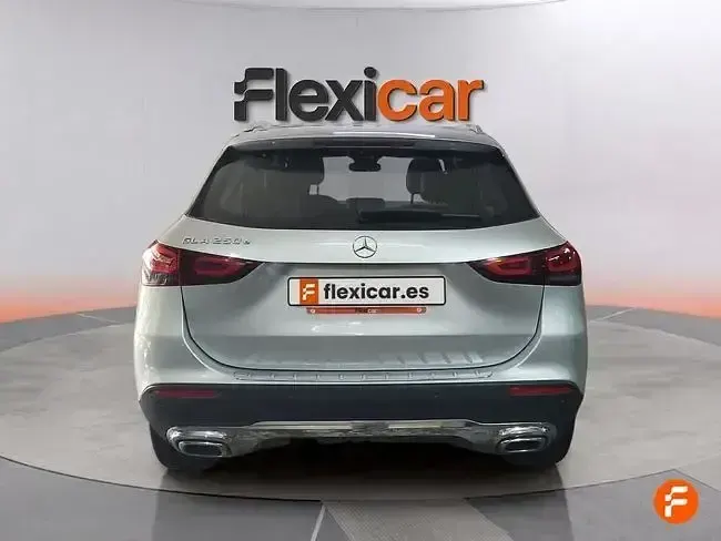 Usado Mercedes GLA250 218 CV (160 kW) 2020 Gris SUV