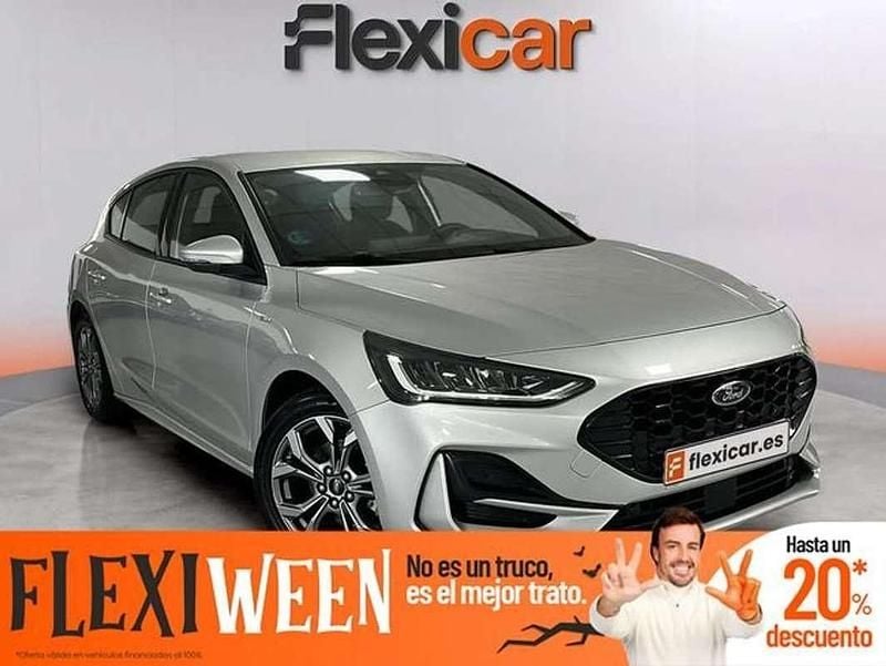 Gris Usado 2023 Ford Focus ST-Line Berlina | 17.590 € (Precio justo) - Imagen 1/4