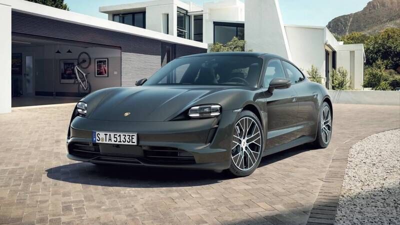 Gris vulcano metalizado Usado 2022 Porsche Taycan Berlina | 59.890 € - Imagen 1/4