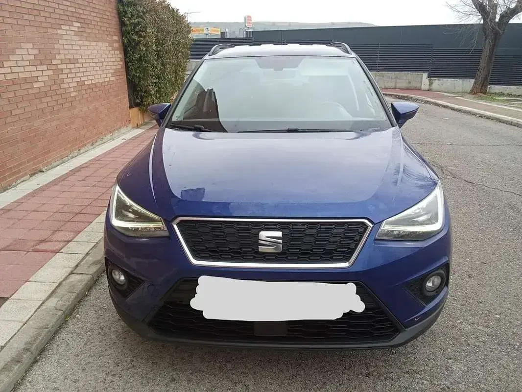 Usado Seat Arona Style 116 CV (85 kW) 2021 Azul SUV