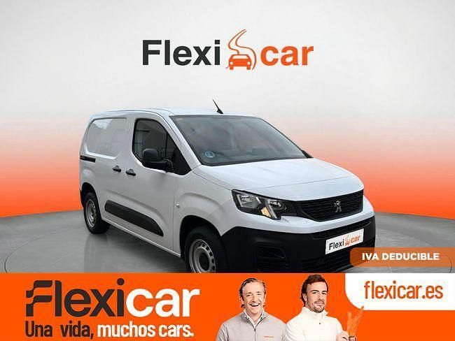 Blanco Usado 2022 Peugeot Partner S Van | 13.990 € (Un poco caro) - Imagen 1/4