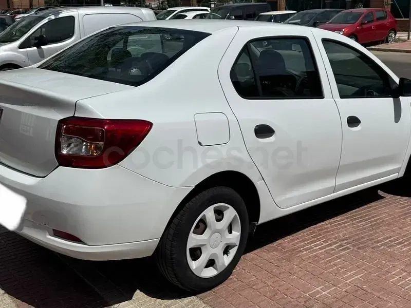 Usado Dacia Logan Ambiance 75 CV (55 kW) 2014 Blanco Berlina