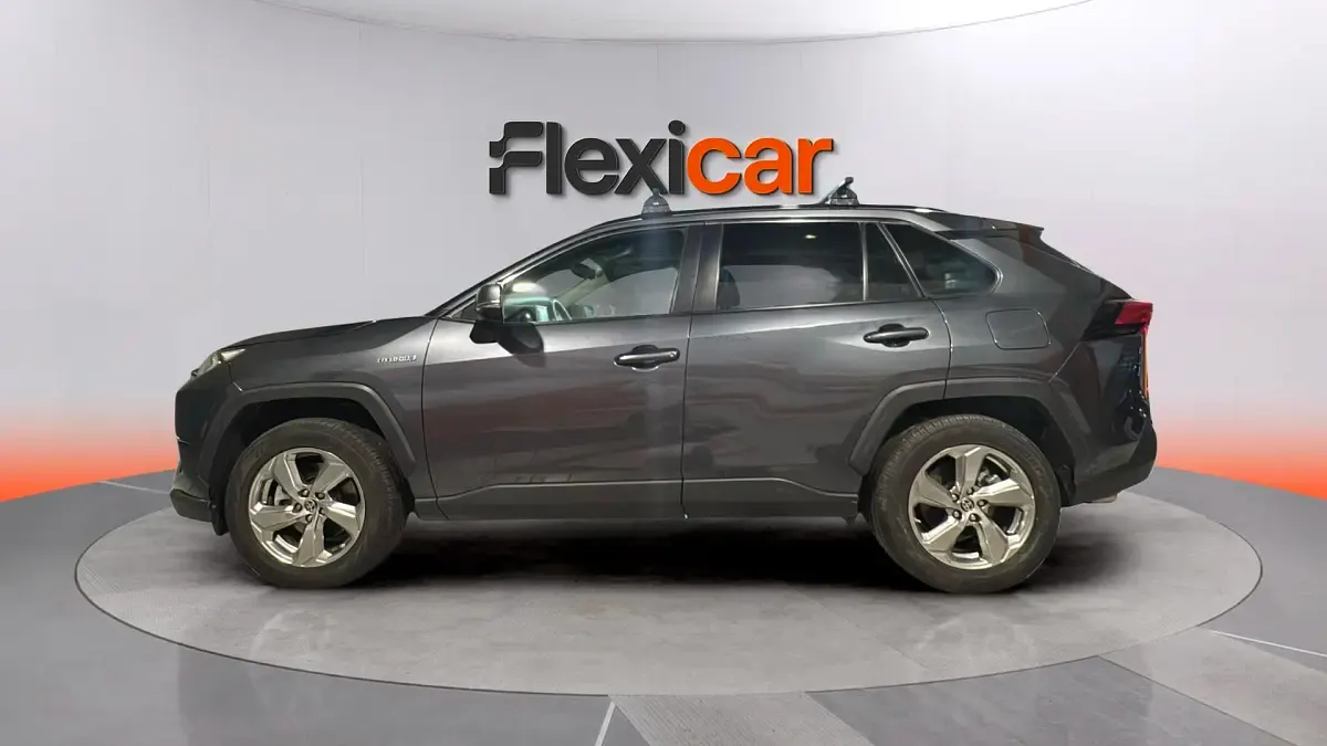 Usado Toyota RAV4 Hybrid Advance 218 CV (160 kW) 2021 Gris SUV