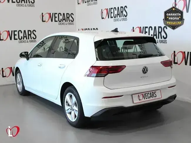 Usado VW Golf VII Life 115 CV (84 kW) 2021 Blanco Utilitario