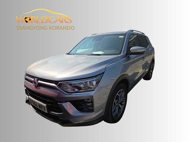 Gris Usado 2024 Ssangyong (KGM) Korando SUV | 24.995 € - Imagen 1/3