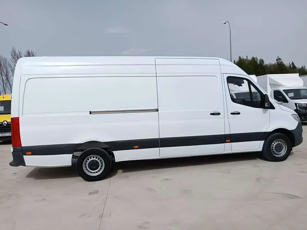 Usado Mercedes Sprinter 114 CV (83 kW) 2019 Blanco Van