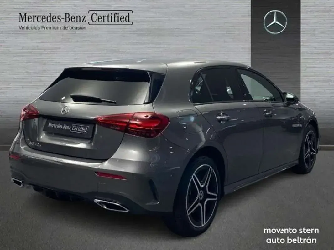 Usado Mercedes A250 Advanced 218 CV (160 kW) 2025 Gris Utilitario