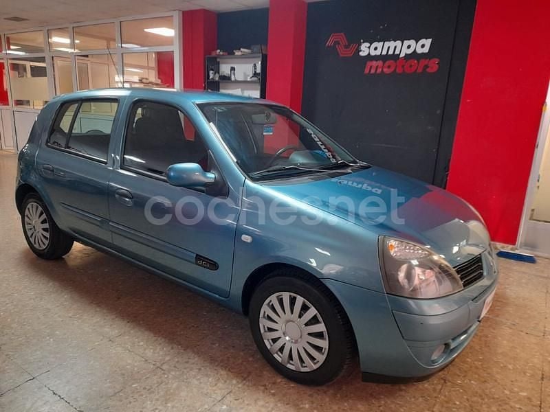 Azul Usado 2006 Renault Clio II Authentique Berlina | 3890 € (Precio justo) - Imagen 1/4