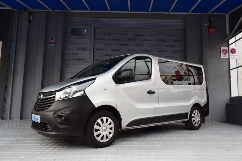 Gris Usado 2019 Opel Vivaro Selective Van | 23.950 € (Caro) - Imagen 1/4