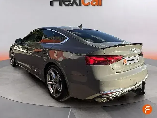 Usado Audi A5 Sportback 163 CV (119 kW) 2021 Gris Utilitario