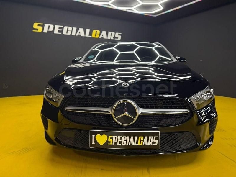 Usado Mercedes A180 136 CV (100 kW) 2022 Negro Berlina