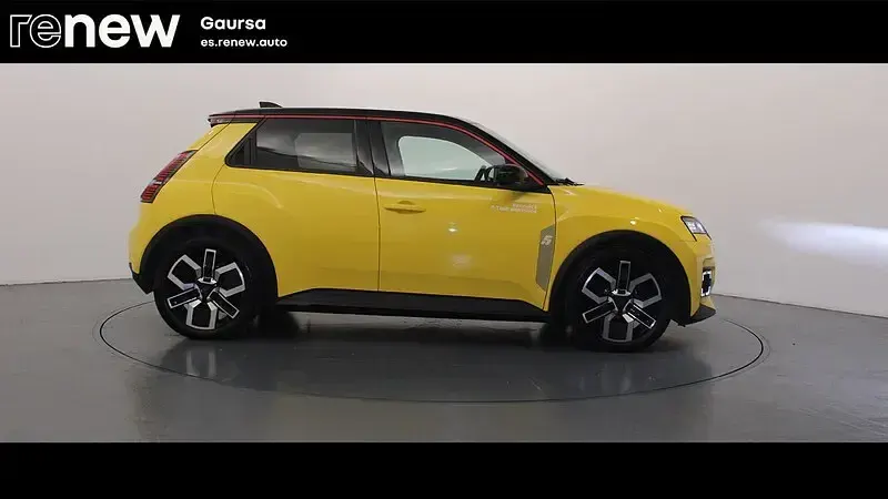 Usado Renault R5 Techno 110 kW (150 CV) 2025 Amarillo Utilitario