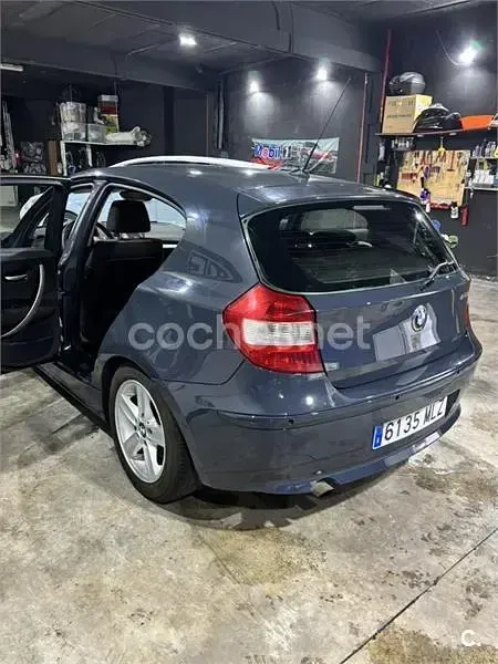 Usado BMW 120 163 CV (119 kW) 2006 Gris / plata Utilitario