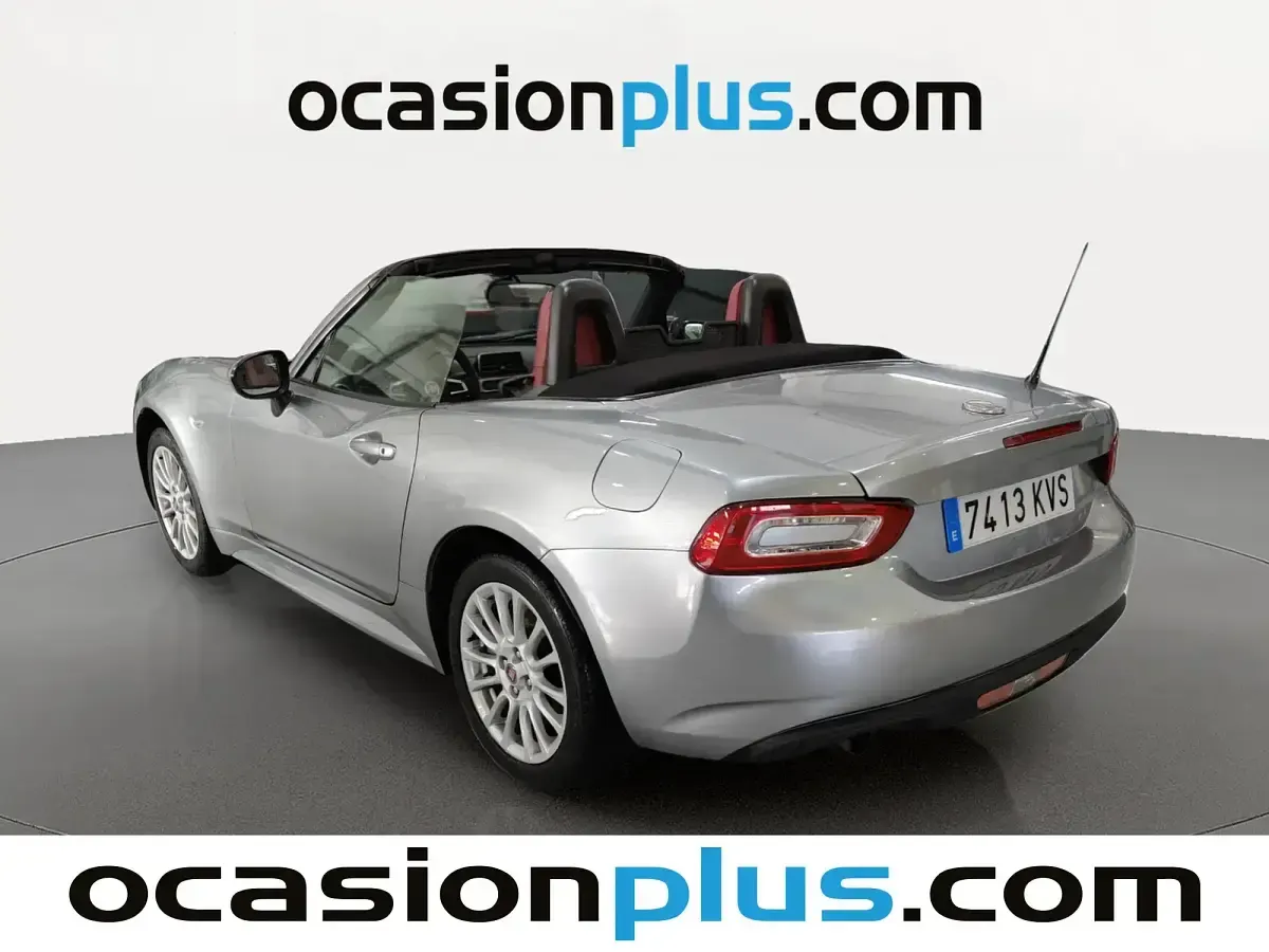 Usado Fiat 124 140 CV (102 kW) 2019 Gris Descapotable