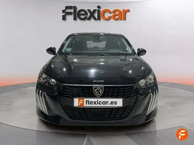 Usado Peugeot 208 Active 100 CV (73 kW) 2024 Negro Utilitario