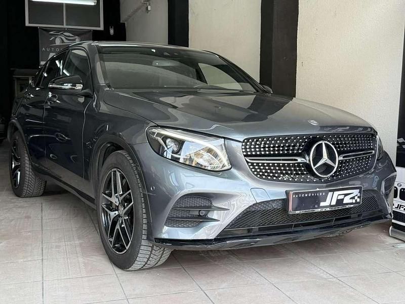 Usado Mercedes GLC220 170 CV (125 kW) 2017 Gris / plata Coupe