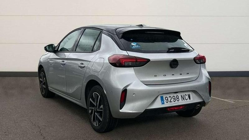 Usado Opel Corsa S 101 CV (74 kW) 2025 Plateado Utilitario