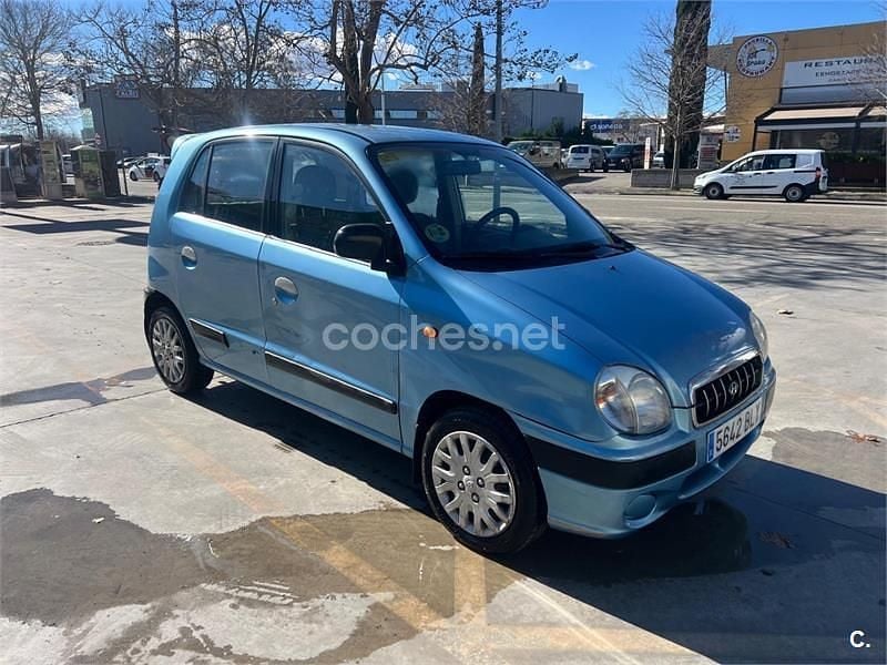 Usado Hyundai Atos GLS 55 CV (40 kW) 2001 Azul Utilitario
