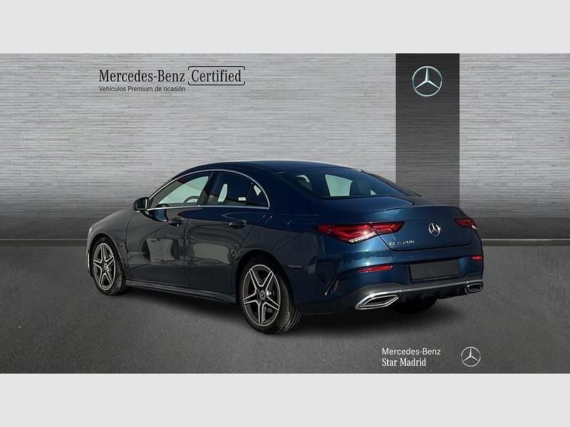 Usado Mercedes CLA200 AMG line 163 CV (119 kW) 2022 Denim blue  metallic paint Utilitario