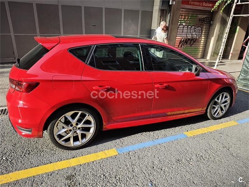 Rojo Usado 2016 Seat Leon FR Berlina | 14.500 € (Precio justo) - Imagen 1/4
