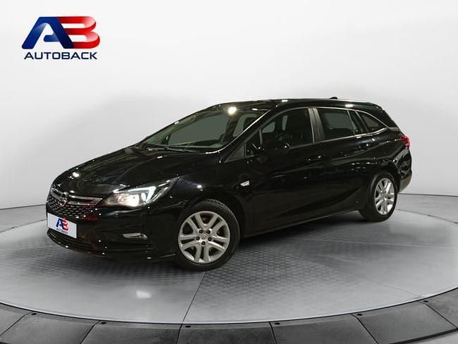 Usado Opel Astra Excellence 136 CV (100 kW) 2017 Negro Familiar