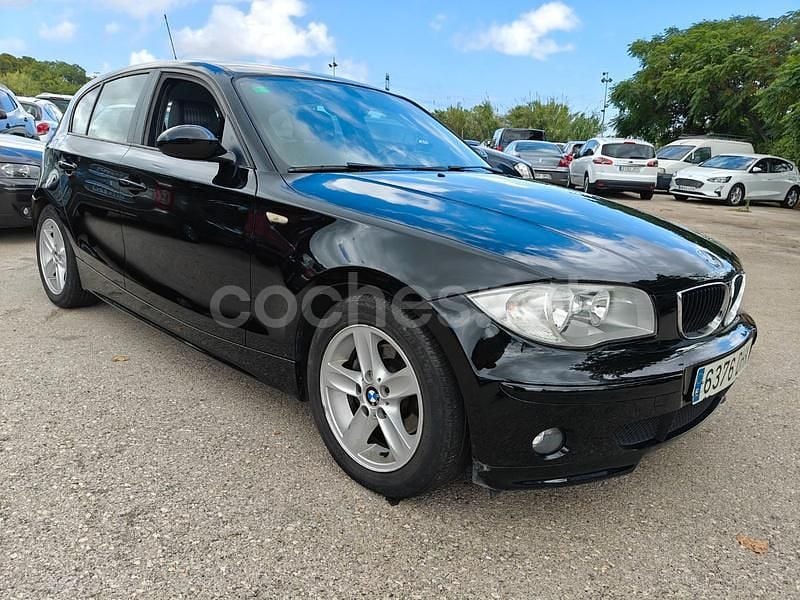 Negro Usado 2005 BMW 120 Utilitario | 4900 € (Precio justo) - Imagen 1/4