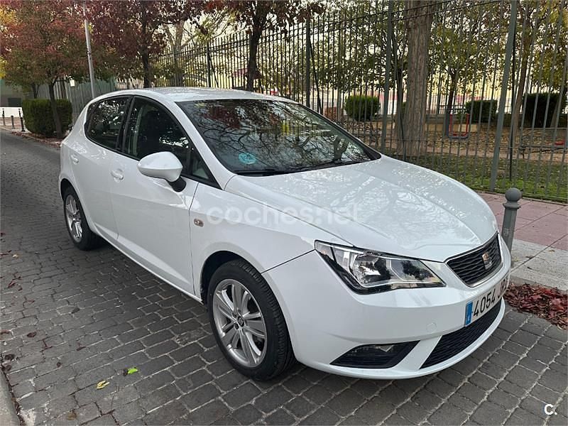 Blanco Usado 2016 Seat Ibiza CONNECT Berlina | 9000 € (Precio justo) - Imagen 1/4