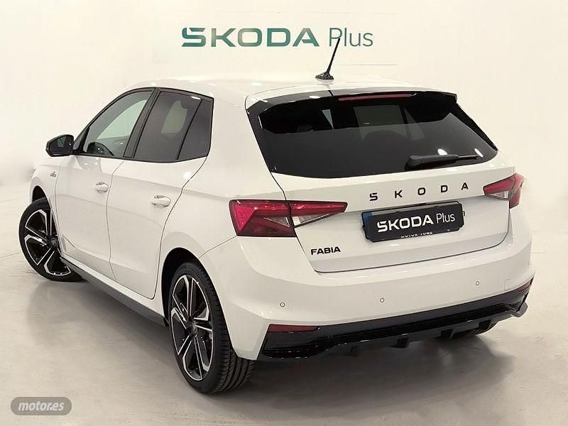 Usado Skoda Fabia Monte Carlo 115 CV (84 kW) 2025 Blanco Berlina