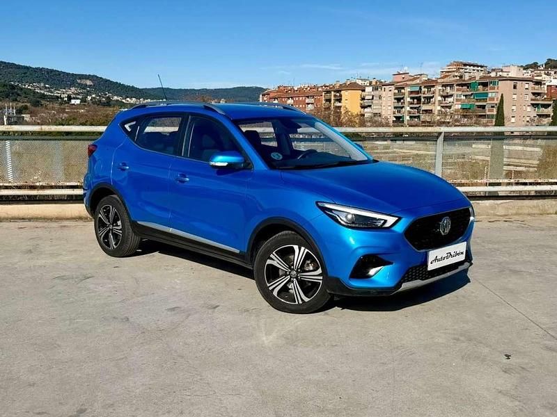 Usado MG ZS Comfort 111 CV (81 kW) 2024 Azul SUV
