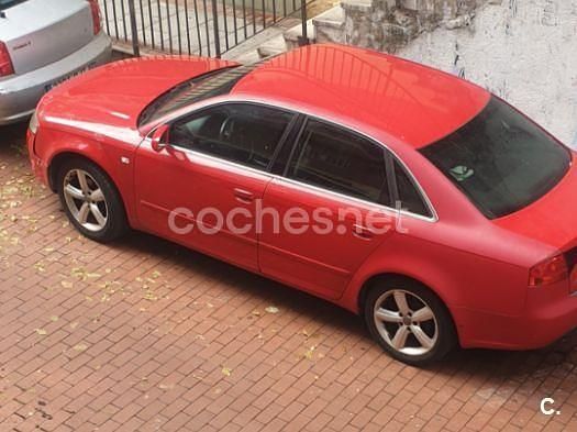 Rojo Usado 2005 Audi A4 Berlina | 3400 € (Un poco caro) - Imagen 1/2
