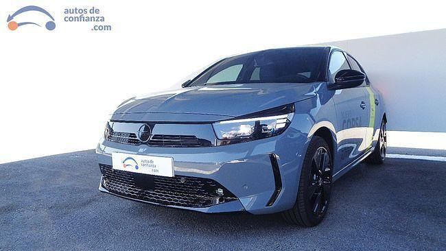 Usado Opel Corsa-e 114 kW (156 CV) 2023 Gris Utilitario