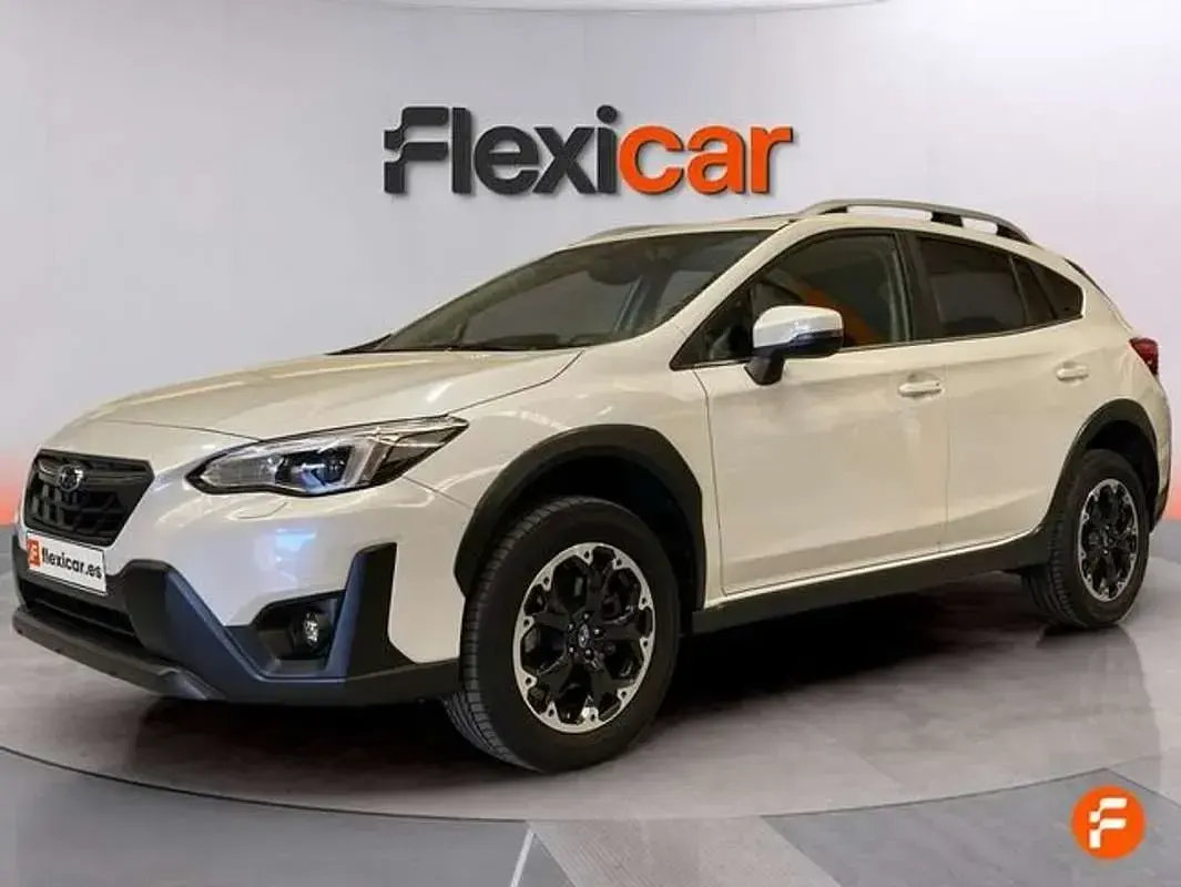 Usado Subaru XV Sport 114 CV (83 kW) 2022 Blanco SUV