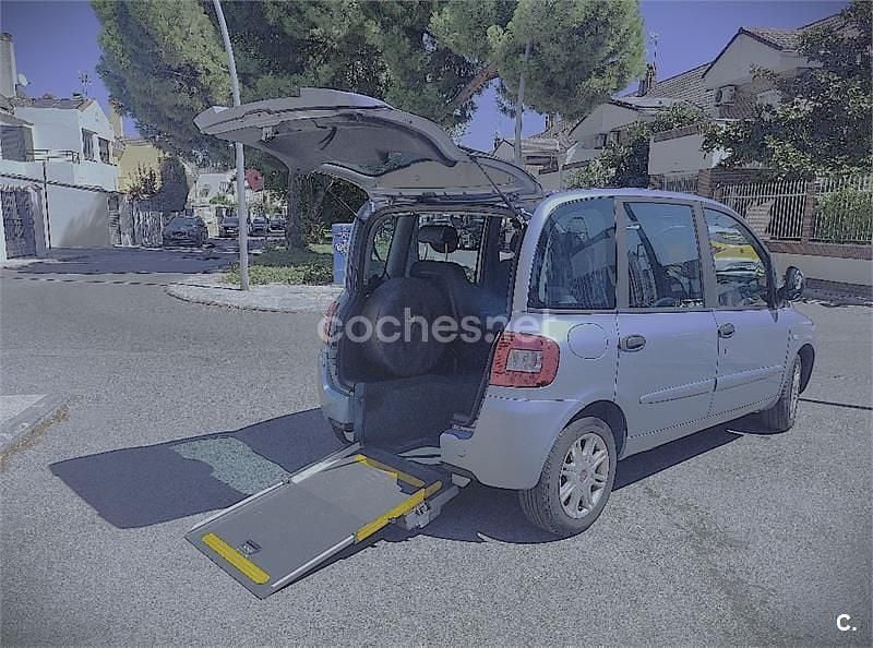 Azul Usado 2008 Fiat Multipla Dynamic Monovolumen | 18.500 € - Imagen 1/4