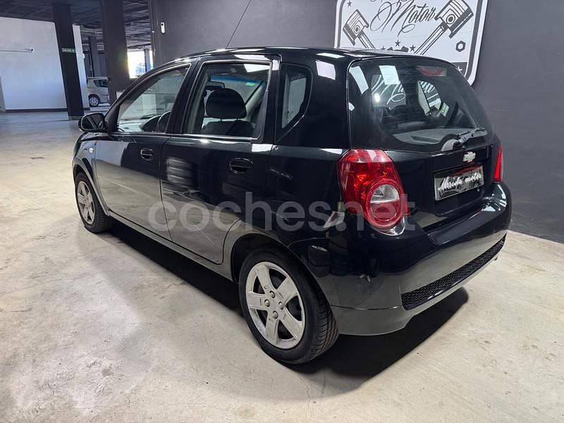 Usado Chevrolet Aveo LS 84 CV (61 kW) 2009 Negro Berlina