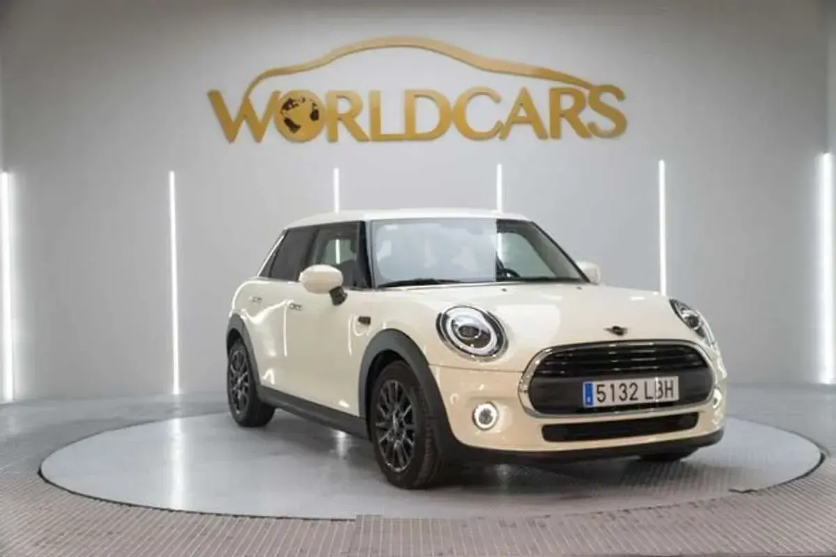 Usado Mini ONE 102 CV (75 kW) 2019 Blanco Utilitario