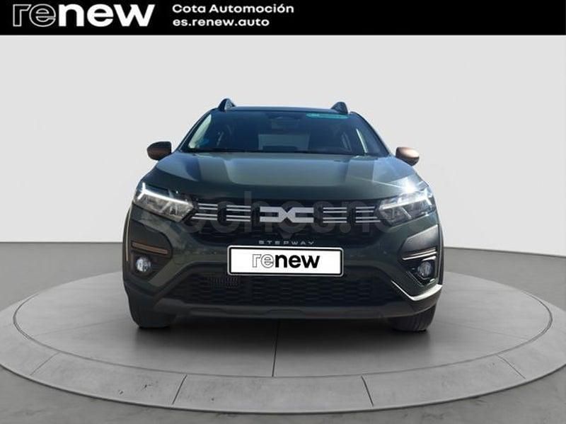 Usado Dacia Sandero Extreme 101 CV (74 kW) 2025 Verde Berlina