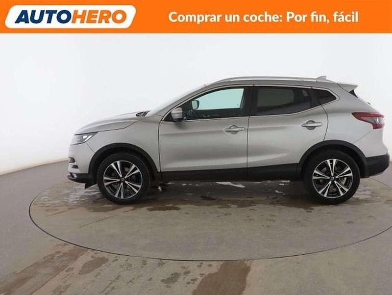 Usado Nissan Qashqai Acenta 140 CV (102 kW) 2021 Gris SUV