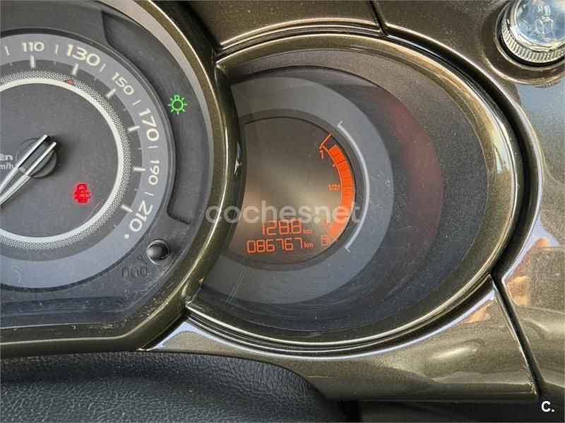 Usado Citroën C3 92 HP (67 kW) 2012 Branco Sedan