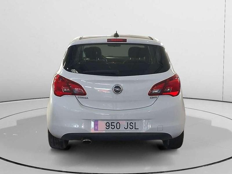 Usado Opel Corsa Color Edition 95 CV (69 kW) 2016 Blanco Utilitario