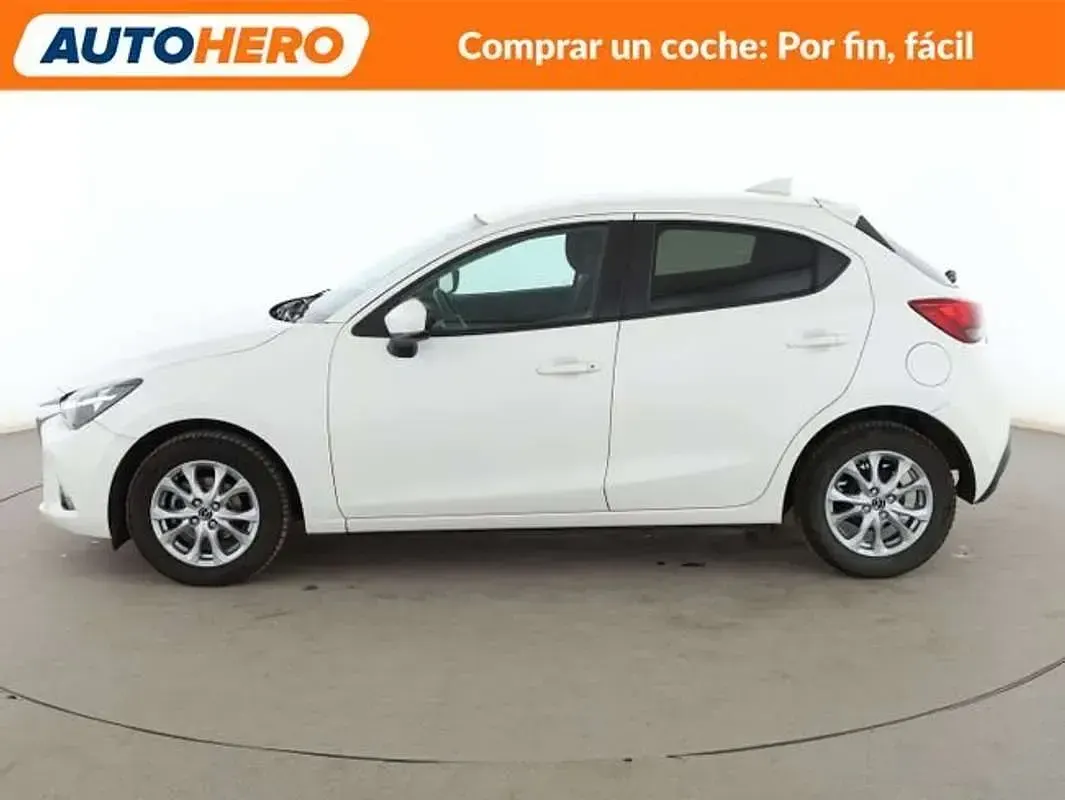 Usado Mazda 2 90 CV (66 kW) 2019 Blanco Berlina
