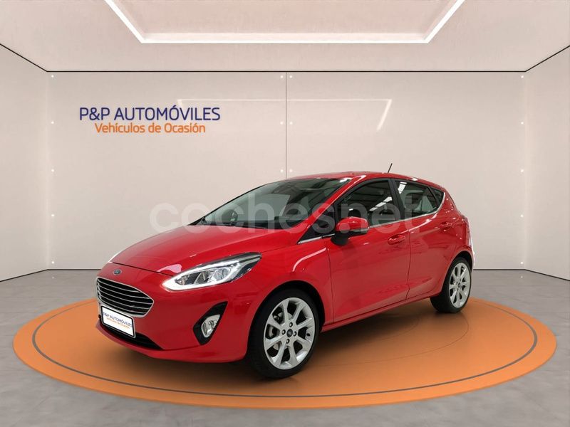 Rojo Usado 2017 Ford Fiesta Titanium Utilitario | 10.475 € (Buen precio) - Imagen 1/4