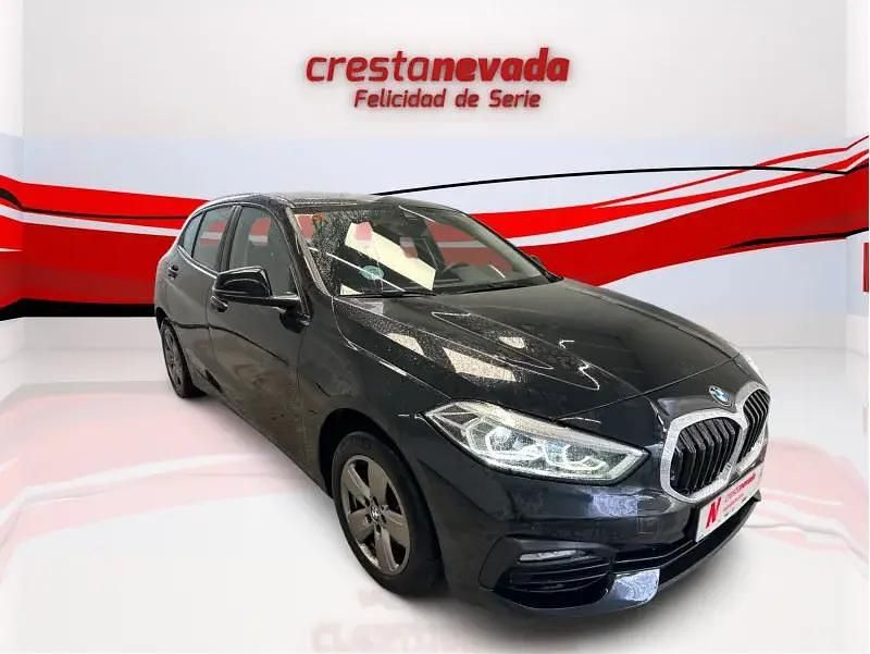 Usado BMW 118 Comfort Edition 150 CV (110 kW) 2021 Negro Utilitario