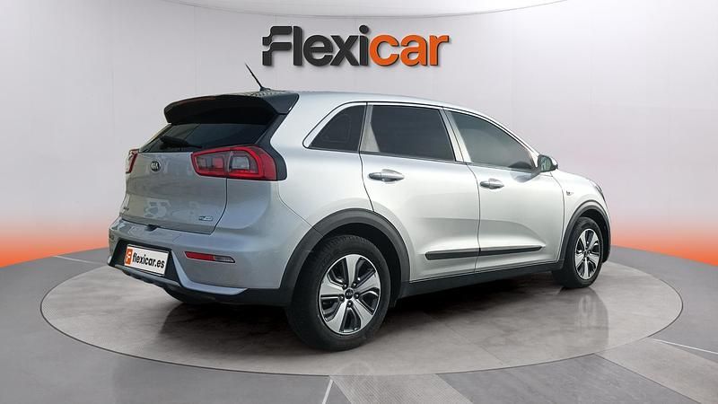 Usado Kia Niro 141 HP (103 kW) 2020 Cinzento SUV
